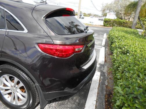 2012 INFINITI FX35 Base