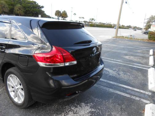 2010 Toyota Venza Base