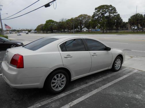 WHITE 2008 Mitsubishi Galant Base