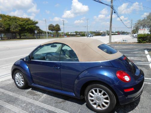 2006 Volkswagen New Beetle CONVERTIBLE OPTION PACKAGE 1
