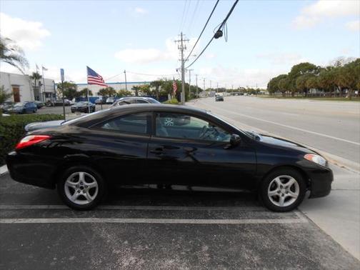 2004 Toyota Camry Solara SE