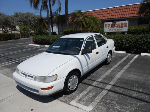 1997 Toyota Corolla CE