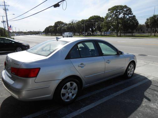2009 Hyundai SONATA GLS