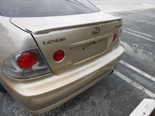 2004 Lexus IS 300 Base