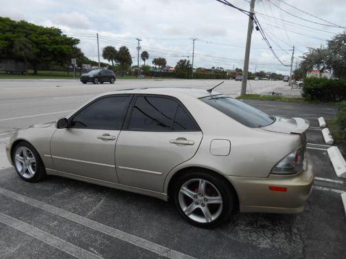 2004 Lexus IS 300 Base