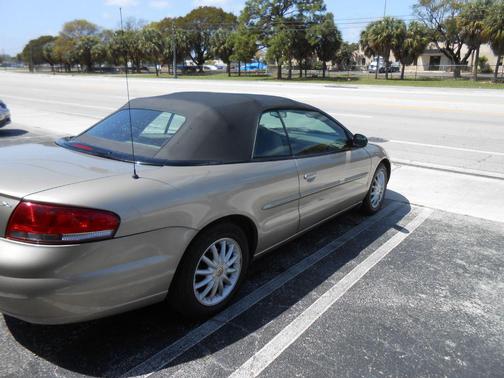2003 Chrysler Sebring LXi