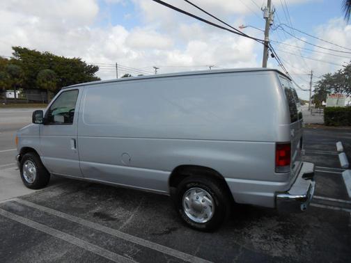 2004 Ford E150 E150 VAN