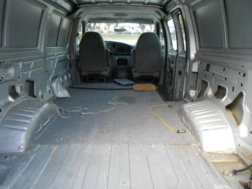 2004 Ford E150 E150 VAN