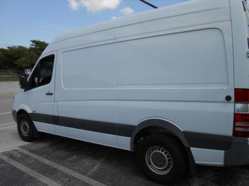 2011 Mercedes-Benz Sprinter 2500