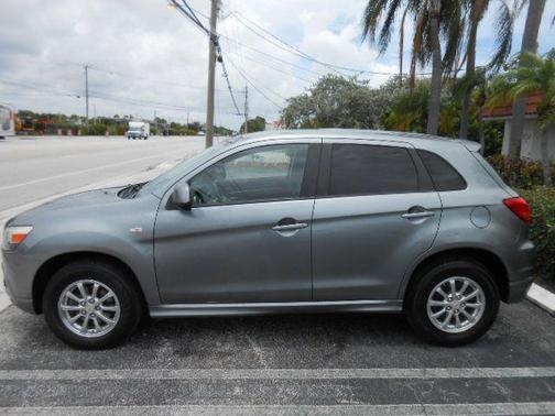 GRAY 2011 Mitsubishi Outlander Sport ES