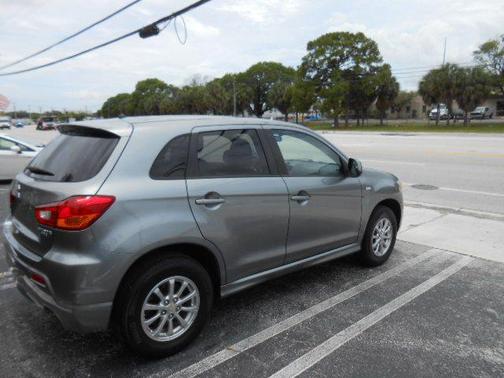 GRAY 2011 Mitsubishi Outlander Sport ES