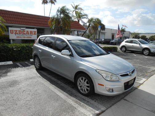 2009 Hyundai Elantra Touring 