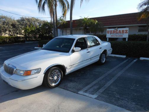 2000 Mercury Grand Marquis GS