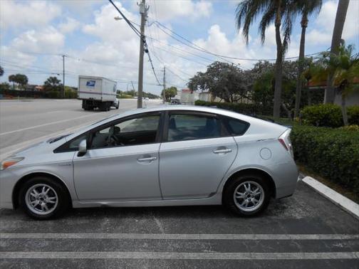 2010 Toyota Prius One