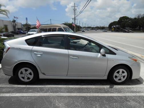 2010 Toyota Prius One