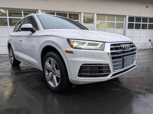 2018 Audi Q5 2.0T Premium Plus
