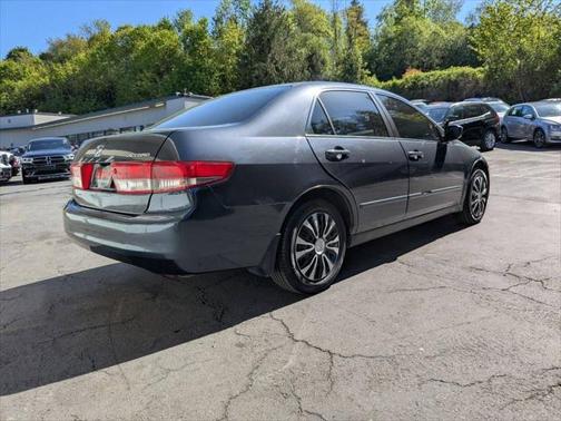 2004 Honda Accord LX 4dr Sedan