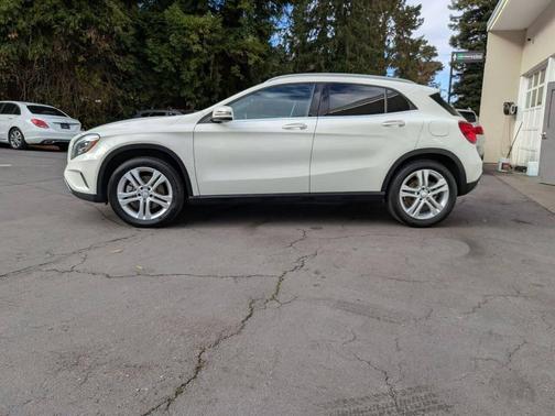 2016 Mercedes-Benz GLA-Class GLA 250