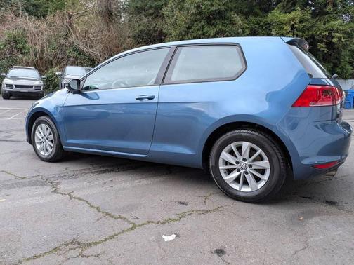 2015 Volkswagen Golf TSI S 2-Door
