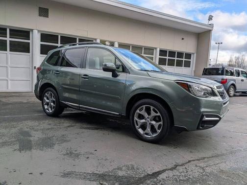 2017 Subaru Forester 2.5i Touring