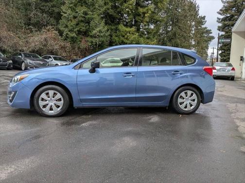 2016 Subaru Impreza 2.0i