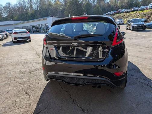 2017 Ford Fiesta ST 4dr Hatchback
