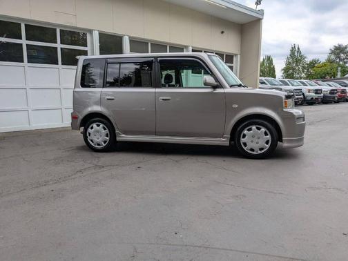 2006 Scion xB Base