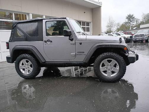 2014 Jeep Wrangler Sport