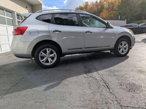 2011 Nissan Rogue SV
