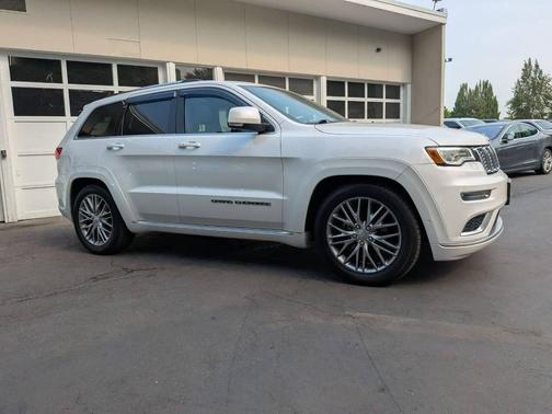 2017 Jeep Grand Cherokee Summit