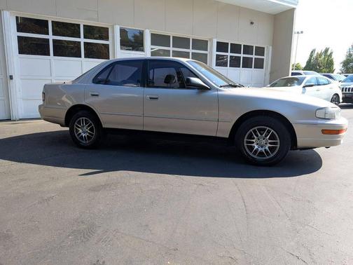 1993 Toyota Camry LE