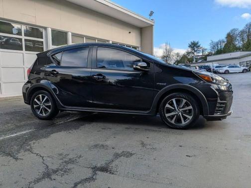2018 Toyota Prius c Two