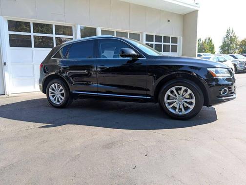2016 Audi Q5 2.0T Premium