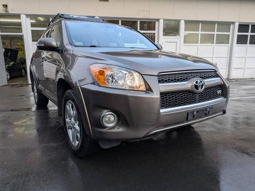 2010 Toyota RAV4 Limited