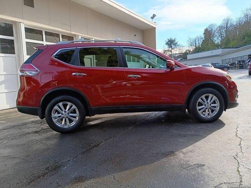 2015 Nissan Rogue SV