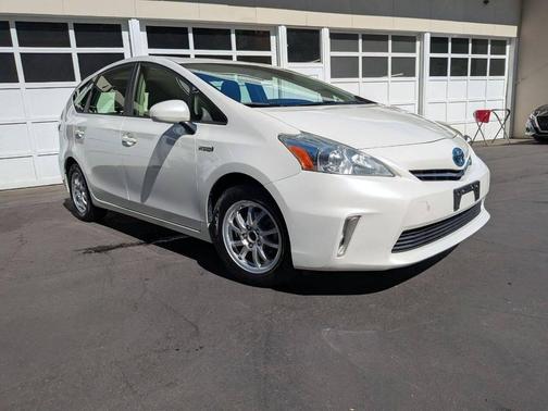 2012 Toyota Prius v Two
