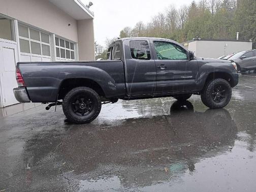 2015 Toyota Tacoma Base