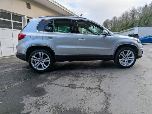 2013 Volkswagen Tiguan SEL