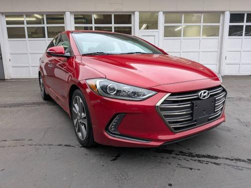 2017 Hyundai ELANTRA Limited