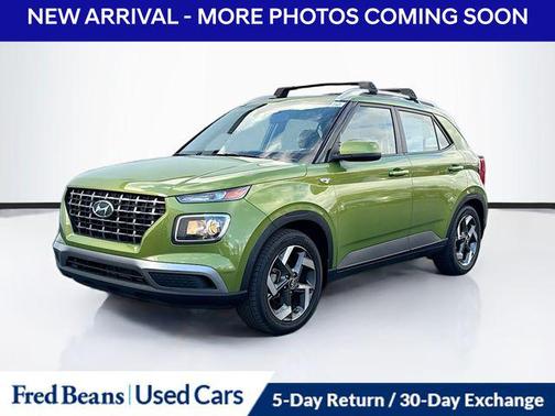 2023 Hyundai VENUE SEL