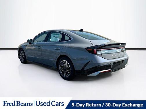 2025 Hyundai SONATA Hybrid Limited