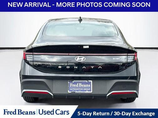 2025 Hyundai SONATA SE