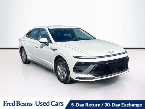 2025 Hyundai SONATA SE
