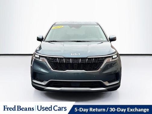 2024 Kia Carnival EX