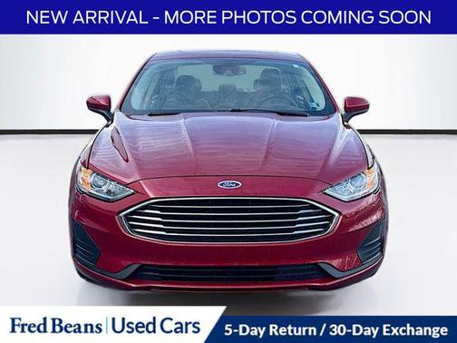 2020 Ford Fusion SE