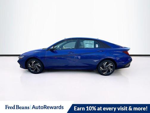 2025 Hyundai ELANTRA HEV SEL Sport