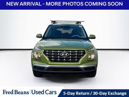2022 Hyundai VENUE SEL