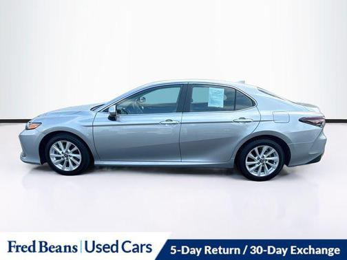 Celestial Silver Metallic 2022 Toyota Camry LE