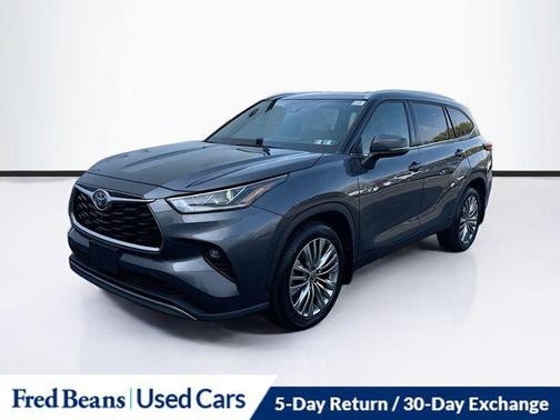 2022 Toyota Highlander Platinum