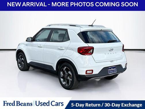 2023 Hyundai VENUE SEL